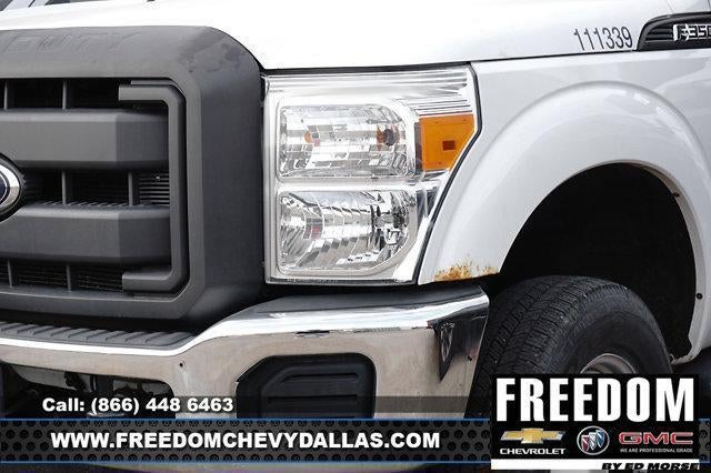 2011 Ford Super Duty F-350 DRW XL