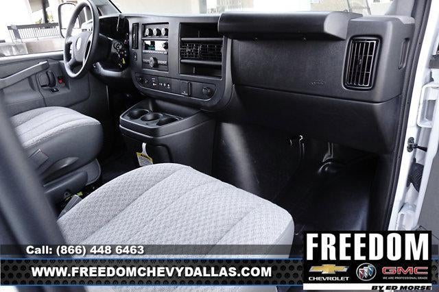 2025 GMC Savana Cargo 2500 Work Van