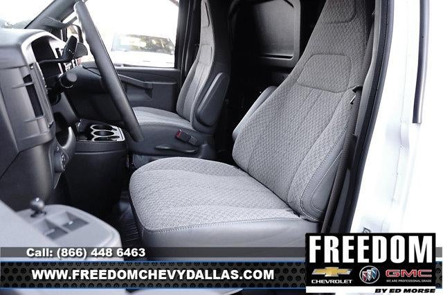 2025 GMC Savana Cargo 2500 Work Van