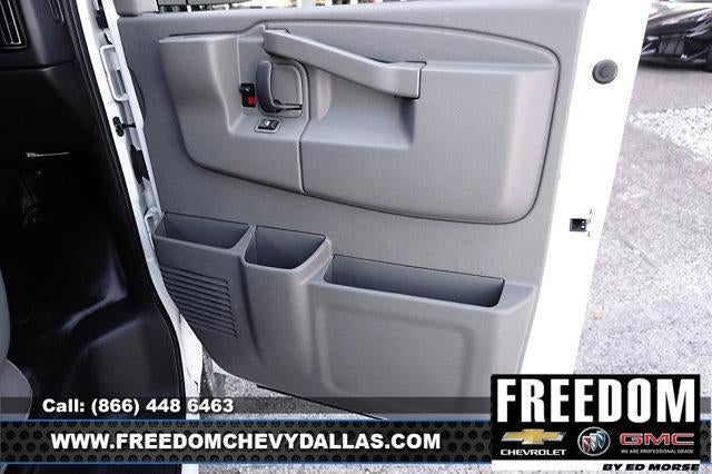 2025 GMC Savana Cargo 2500 Work Van