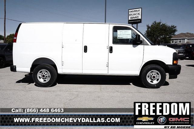 2025 GMC Savana Cargo 2500 Work Van