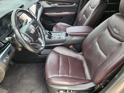 2023 Cadillac XT6 Premium Luxury