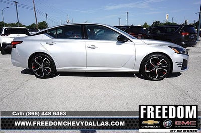 2023 Nissan Altima 2.5 SR
