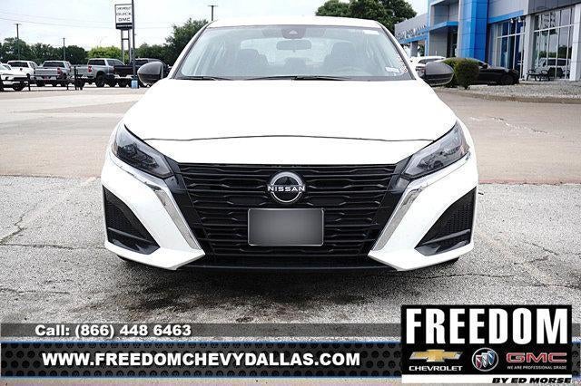2025 Nissan Altima SV FWD