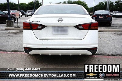 2025 Nissan Altima SV FWD