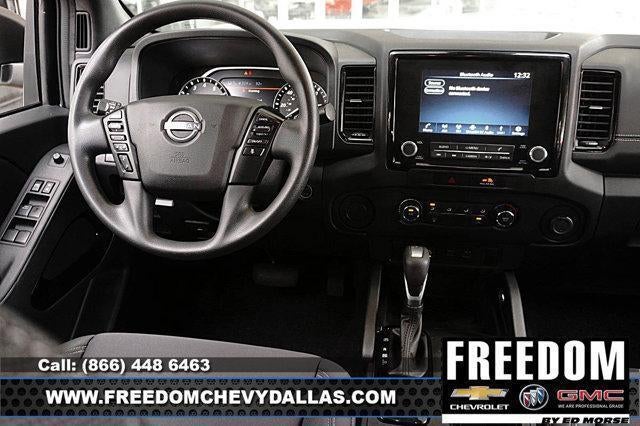 2023 Nissan Frontier Crew Cab SV 4x2