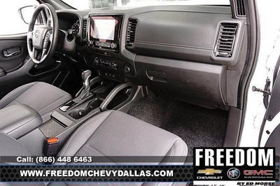 2023 Nissan Frontier Crew Cab SV 4x2