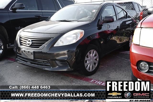 2012 Nissan Versa 1.6 S