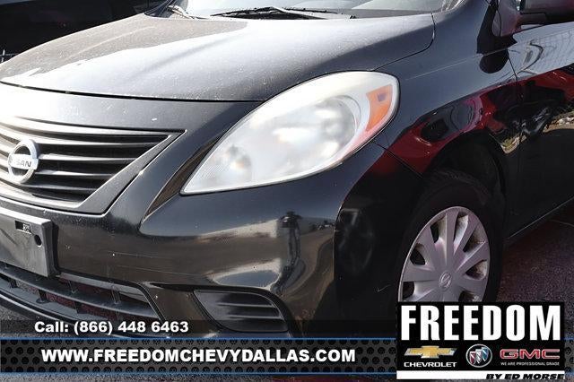 2012 Nissan Versa 1.6 S