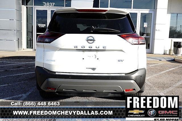 2021 Nissan Rogue SV FWD