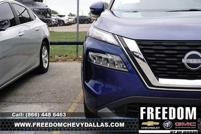 2023 Nissan Rogue SV FWD
