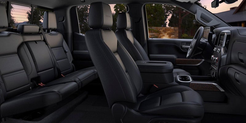 2020 GMC Sierra interior